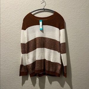 Market & Spruce Brown and White Crew Neck Sweater